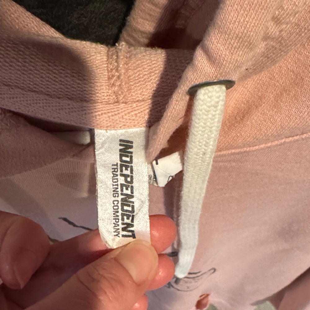 Pink Bee Graphic Hoodie - Picture 5 of 6
